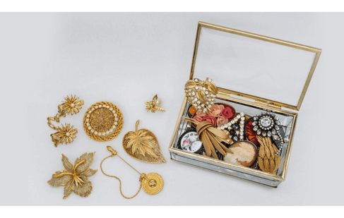 Bijoux à travers les Âges : Un Voyage dans l'Histoire de la Joaillerie