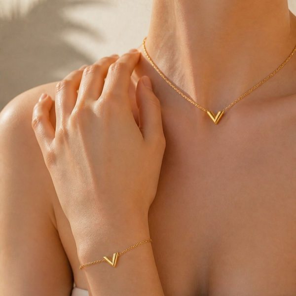 Ensemble « AURA Essentielle »